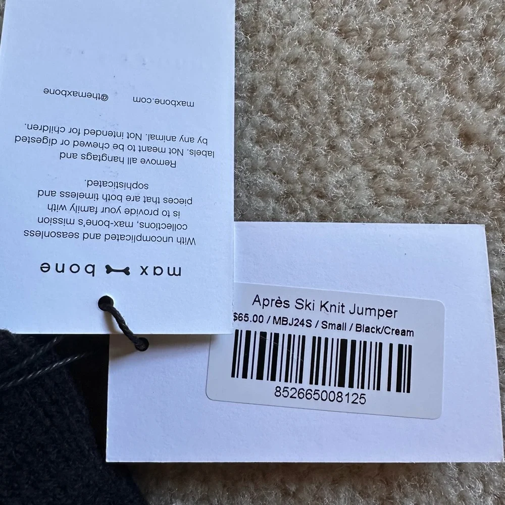 Maxbone Apres Ski Dog Sweater, size small - Picture 3 of 3